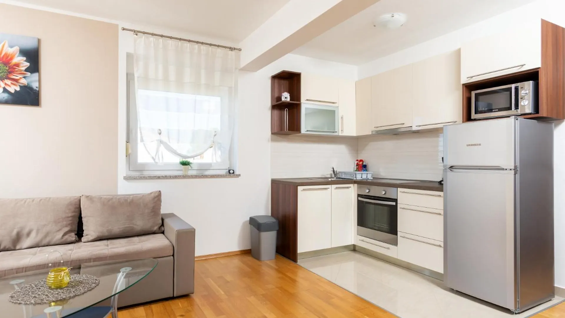 Tina - A2 First Floor - Mpolo Apartment Medulin 0*,  Croatia